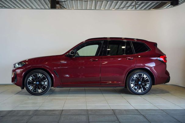 BMW iX3 M Sport 210 kW image number 3