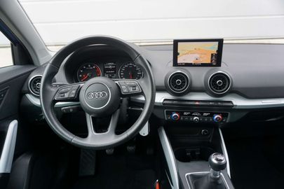 Car image 29