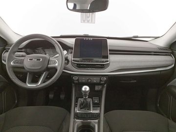 Car image 23