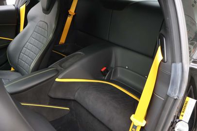 Car image 31