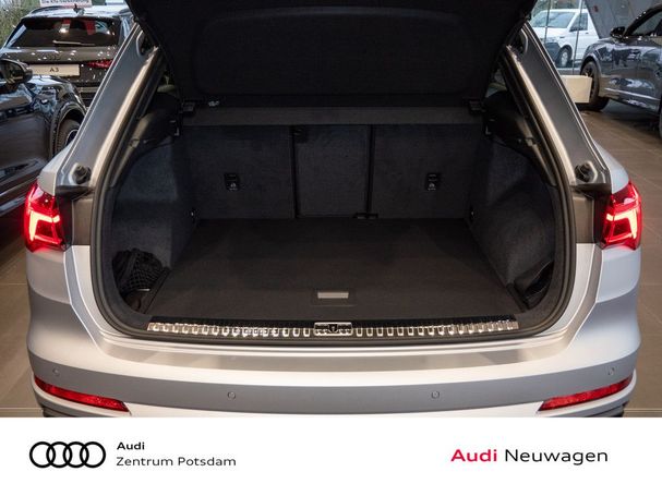 Audi Q3 40 TFSI quattro S-line 140 kW image number 22