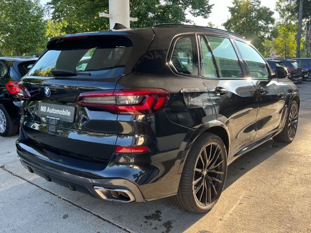 BMW X5 M50i xDrive 390 kW image number 4