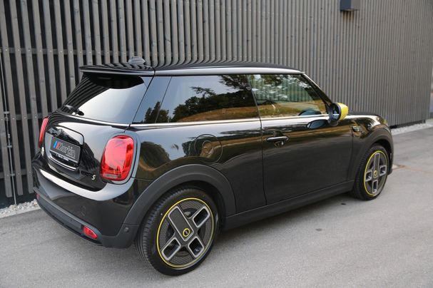 Mini Cooper SE Mini 135 kW image number 5