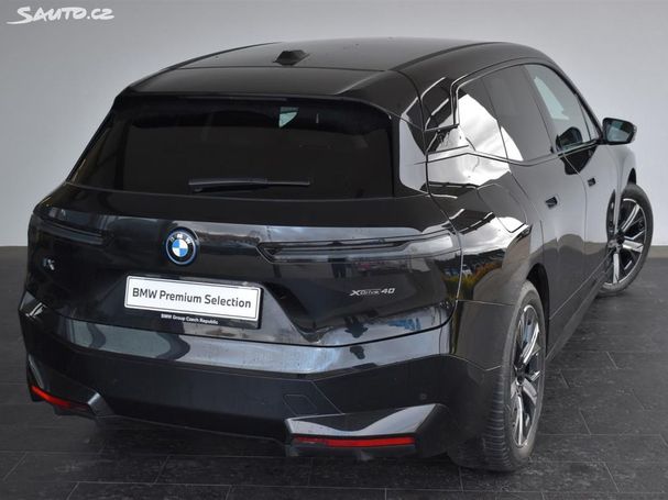 BMW iX xDrive40 240 kW image number 2