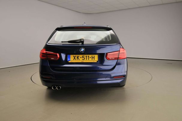 BMW 320d Touring 121 kW image number 4