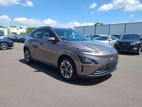 Hyundai Kona Elektro Select 150 kW image number 2