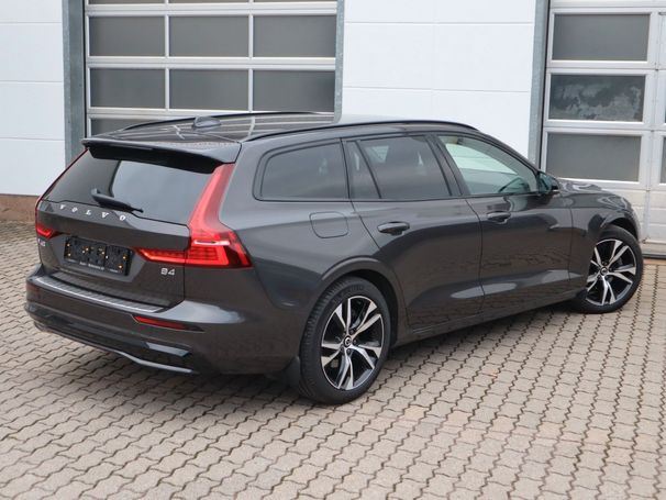 Volvo V60 B4 Plus 145 kW image number 17