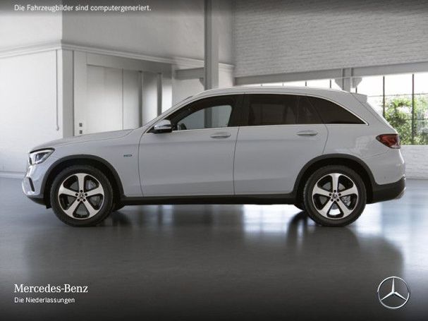 Mercedes-Benz GLC 300 e 235 kW image number 6