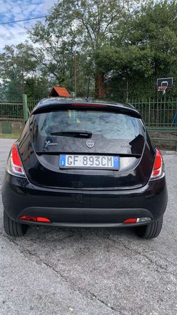 Lancia Ypsilon 51 kW image number 5