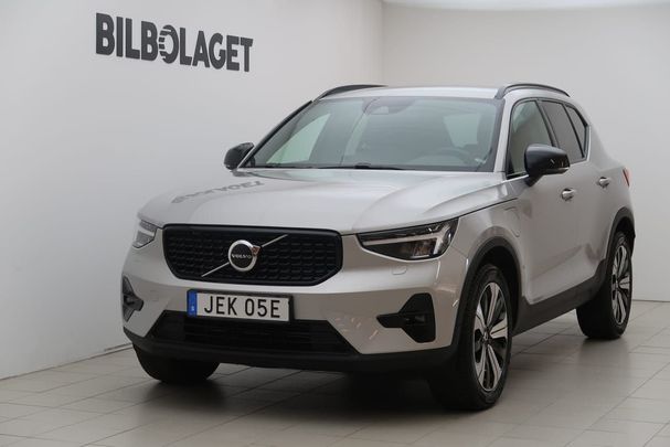 Volvo XC40 Recharge T4 Plus Dark 157 kW image number 1