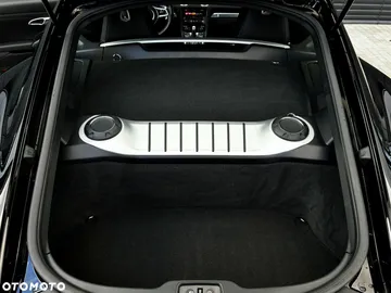 Car image 40