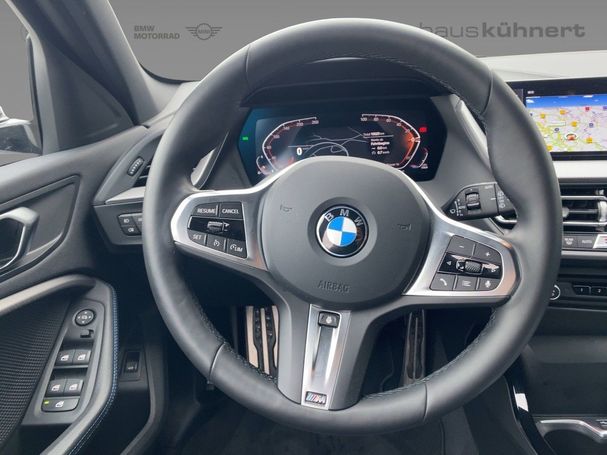 BMW 118i 100 kW image number 12