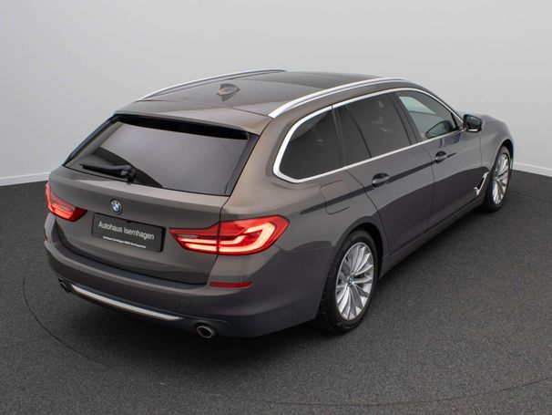 BMW 520d Touring Luxury Line 140 kW image number 7