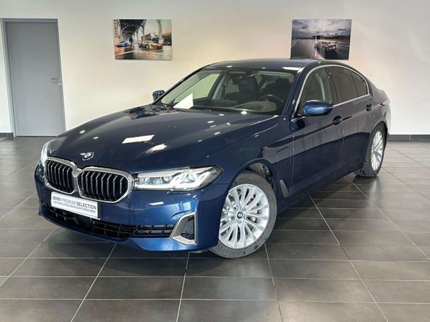 BMW 530 xDrive 137 kW image number 1