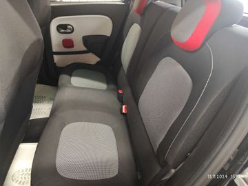 Car image 13