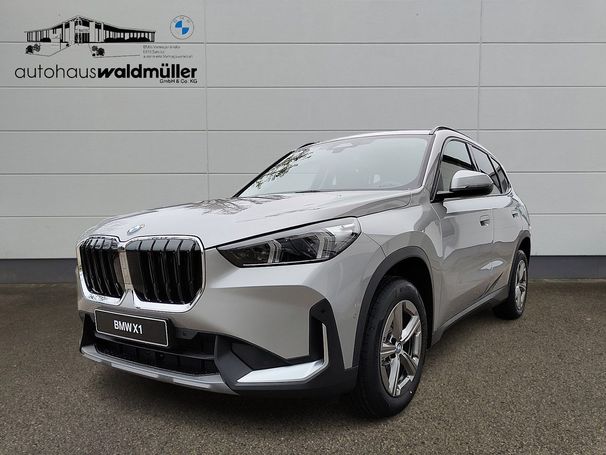 BMW X1 sDrive 115 kW image number 1