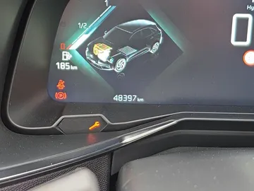 Car image 35