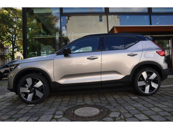 Volvo XC40 Recharge Ultimate 170 kW image number 4