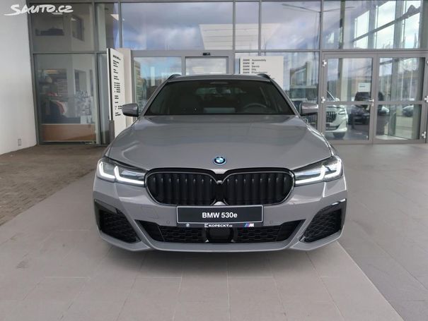 BMW 530 Touring xDrive 215 kW image number 3