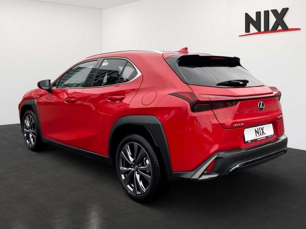 Lexus UX 300h 144 kW image number 4