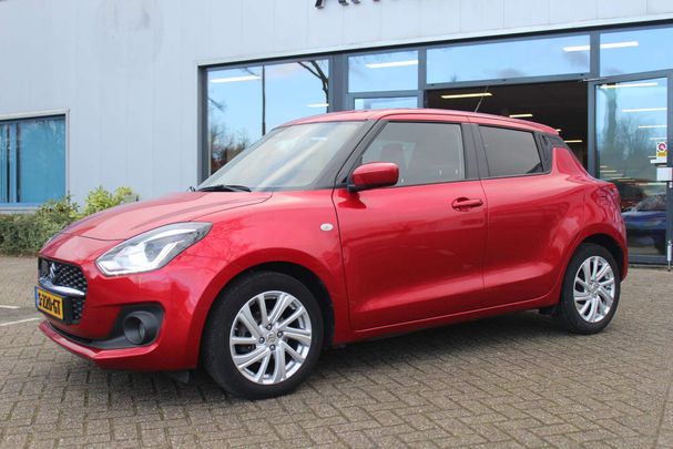 Suzuki Swift 1.2 Hybrid 61 kW image number 2