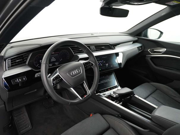 Audi e-tron 55 quattro S-line Sportback 300 kW image number 18