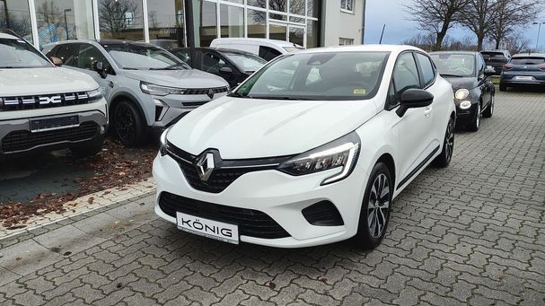 Renault Clio 49 kW image number 1