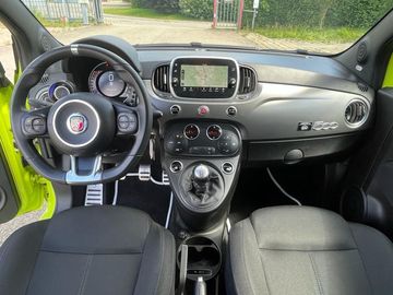 Car image 10