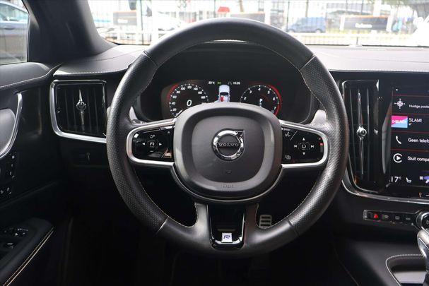 Volvo V90 T4 140 kW image number 20