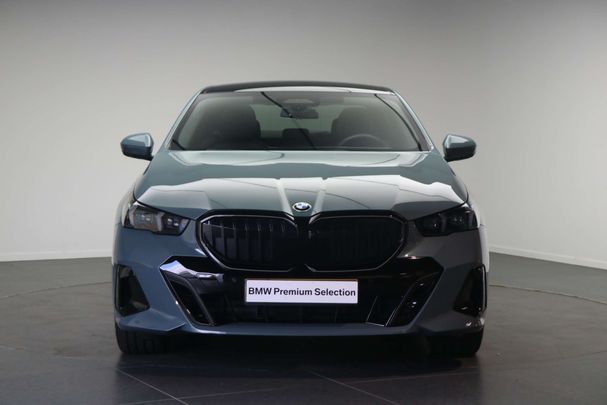 BMW 520i 140 kW image number 2