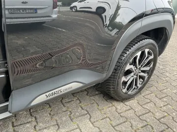 Car image 29