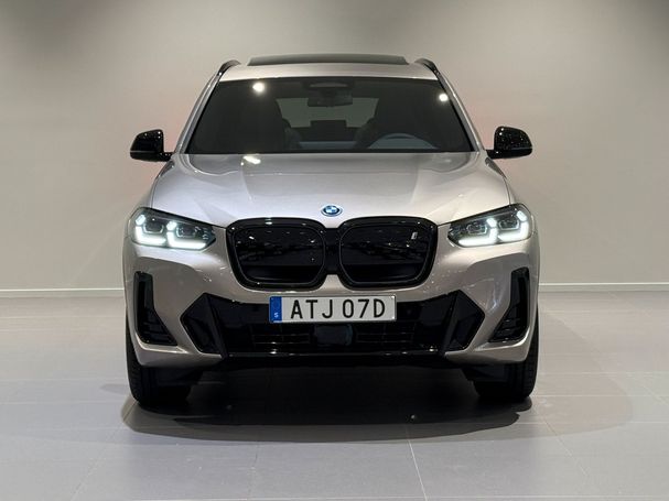 BMW iX3 210 kW image number 2