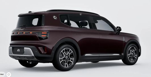 Car image 5