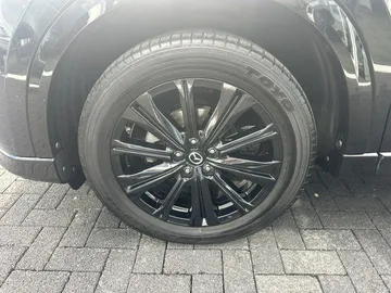 Car image 31