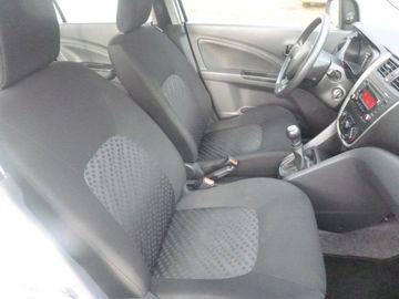 Car image 11