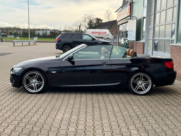 BMW 320i Cabrio 125 kW image number 3