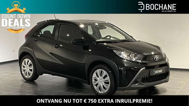 Toyota Aygo X 1.0 VVT-i 53 kW image number 1