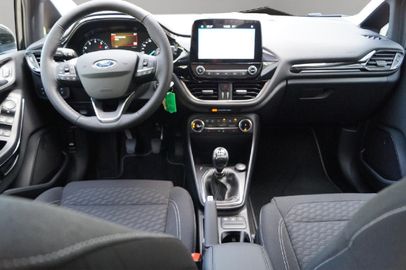 Car image 8