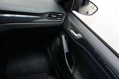 Car image 45