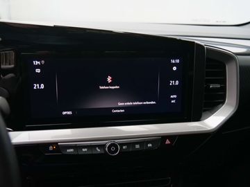 Car image 37