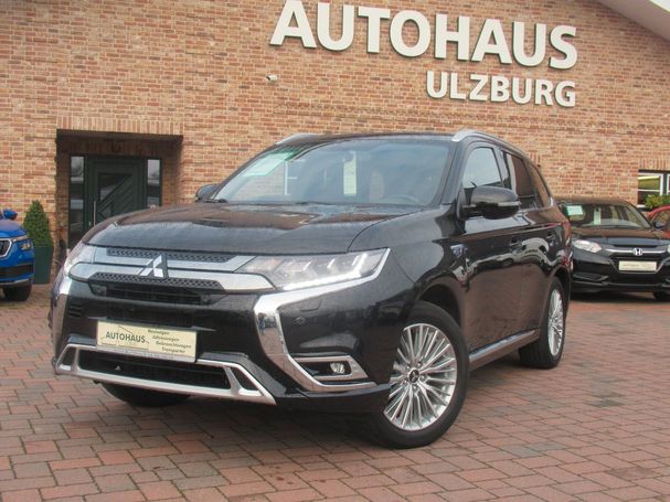 Mitsubishi Outlander 4WD 165 kW image number 2