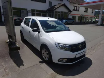 Car image 2
