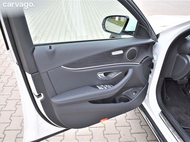 Mercedes-Benz E 400 d T 243 kW image number 12