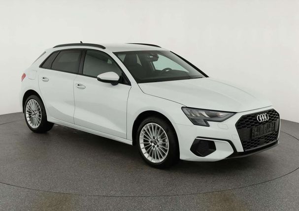 Audi A3 30 TDI S tronic S-line Sportback Advanced 85 kW image number 1