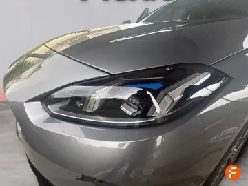Car image 33