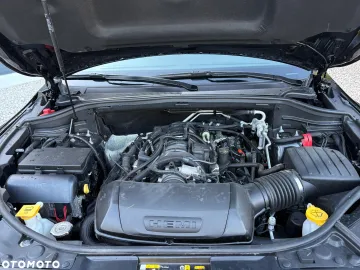 Car image 39