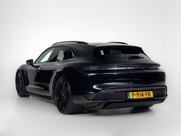 Porsche Taycan GTS Sport Turismo 440 kW image number 2