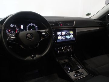 Car image 36