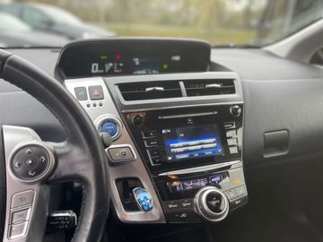 Car image 33