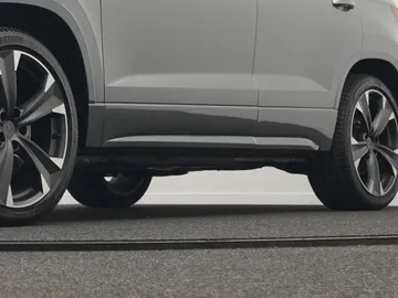 Car image 45